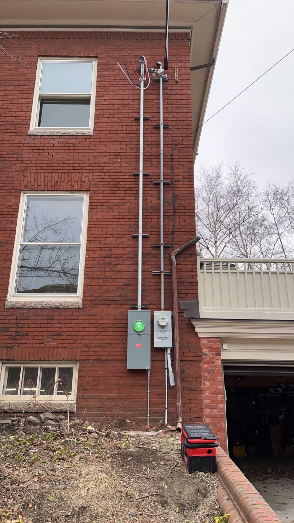 Generator transfer switch installation